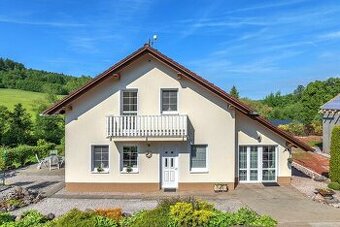 Rodinný dům 4+kk se zahradou, kolaudace 2008, Mladé Buky - H