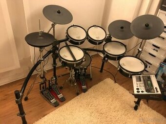 TD-20 V-drum kompletní bicí souprava + hardware - 1
