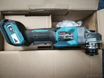 Makita XGT GA029GZ
