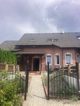 Pronájem domu Drahelčice