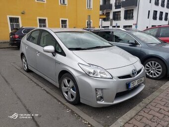 Toyota Prius 30