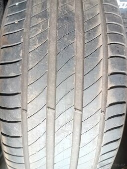 Prodám Sadu pneu 235/5//18 Michelin Letni