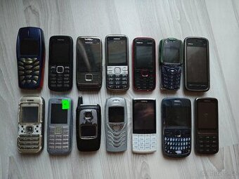 Sada mobilů značky Nokia - 3