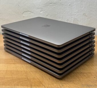 MacBook Pro 2020/16GB RAM/Intel i5/512GB SSD/Záruka