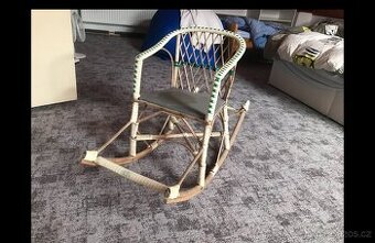 Dětské houpací křeslo