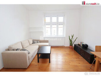 Světlý byt 2+kk, 51 m2, po kompletní rekonstukci, zařízený,
