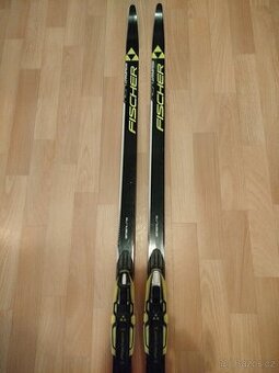Juniorské běžky FISCHER RCR 167cm