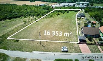 Prodej rozlehlého pozemku k výstavbě v Medlově, 16 353 m²