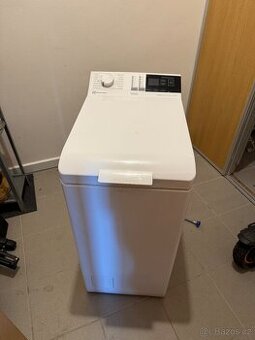 Brno - pračka Electrolux vrchem plnící