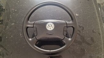 Čtyřramenný volant VW+multifunkce