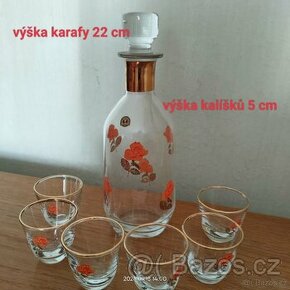 Různé retro karafy