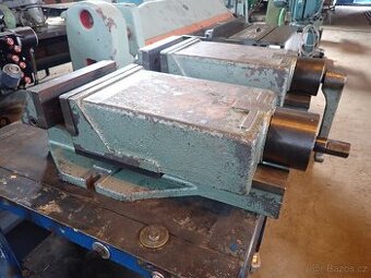 Strojní svěráky 250mm