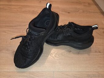 Nike ZOOMX Invincible Run FK 3 44.5