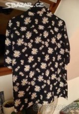 Dámská halenka černá se světlým potiskem