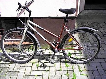 Dámské kolo -horské