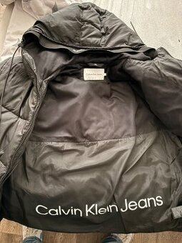 Calvin Klein L nová