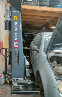 Jednosloupový MOBILNÍ zvedák 3.500 kg/2.500kg ZÁRUKA