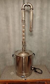 Destilačni kolona +kotel na 60L.elektricky