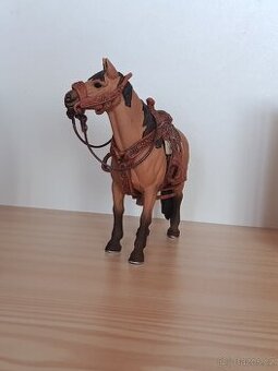 Schleich mustang klisna