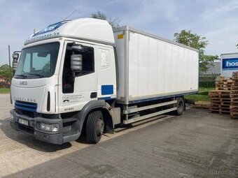 Kola 285x70x19,5 z Iveca