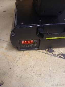 Světelná hlavy Martin 500