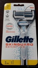 Holící strojek Gillette Skinguard Sensitive
