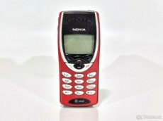 Mobilní telefony pro sběratele - rarity - NOKIA 8210