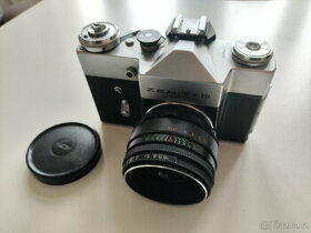 Fotoaparát ZENIT B s objektivem Helios 44-2 58mm/2 + pouzdro