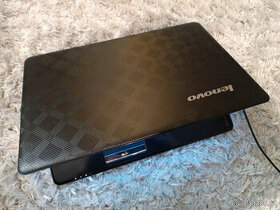 Notebook Lenovo Ideapad U550 15,6" , SSD, DVD±RW