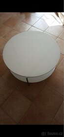 TV stolek s kolečky - 1