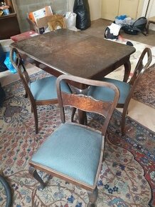 Stůl masiv a nově přečalouněné židle