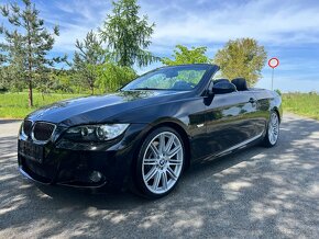 BMW e93 325i Cabrio Mpaket manuál