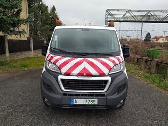 Pojízdná dílna s vestavbou Peugeot Boxer 4x4