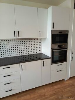 Zánovní Kuchyňská linka IKEA se spotřebiči