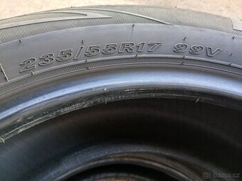 2ks letní pneu 235/55 r17