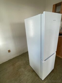 Lednice PHILCO malá s mrazákem