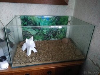 Terárium délka 69 cm, šířka 43 cm, výška 36 cm - 1