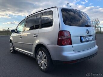 Prodám nebo vyměním vw Touran 2.0tdi