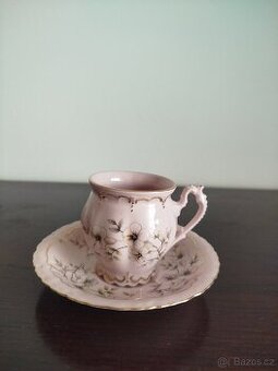 Růžový porcelán