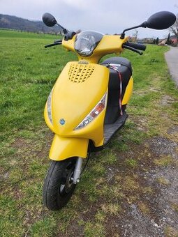 Skutr piaggo 50cmm