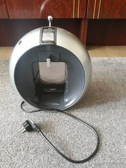 KÁVOVAR ZN. DOLCE GUSTO NA KAPSLE 220 V.