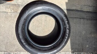 Falken ziex 215/60 r16