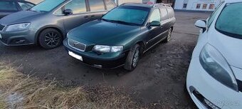 SPĚCHÁ Prodám Volvo V70 P2 2.5tdi, manuál