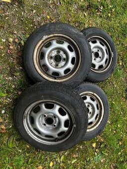 155/70 R13 75t zimní, disky 4x100