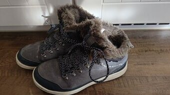 Dámské zimní boty Quechua vel.38