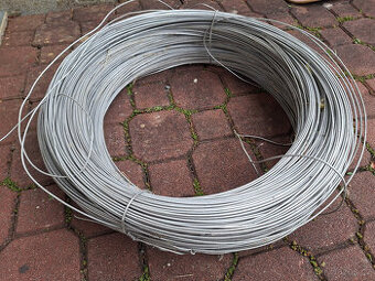 Hliníkový drát (průměr 3 mm, 12 kg, 500 m)