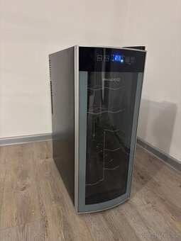 Vinotéka Philco 12 lahví