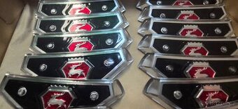 Volha Gaz 24, přední znak originál nový