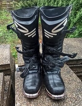 Motorkářské boty AXO