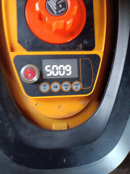 Robotická sekačka Rivall RRM 800